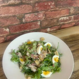 Castello Chicken Caesar Salad Dine in min