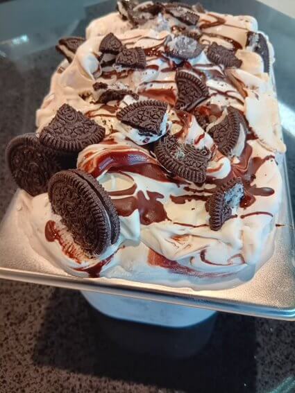 Castello Cookies and Cream Gelato 1