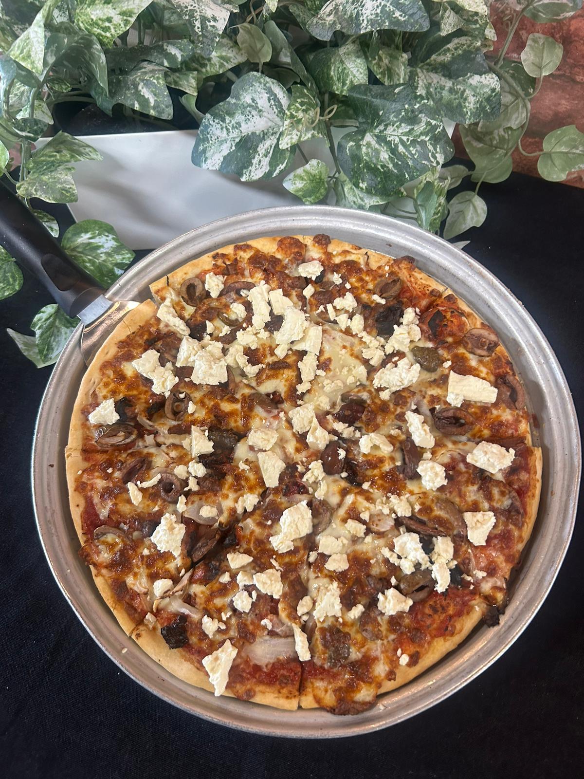 Castello Royal Vegetarian Pizza Regular