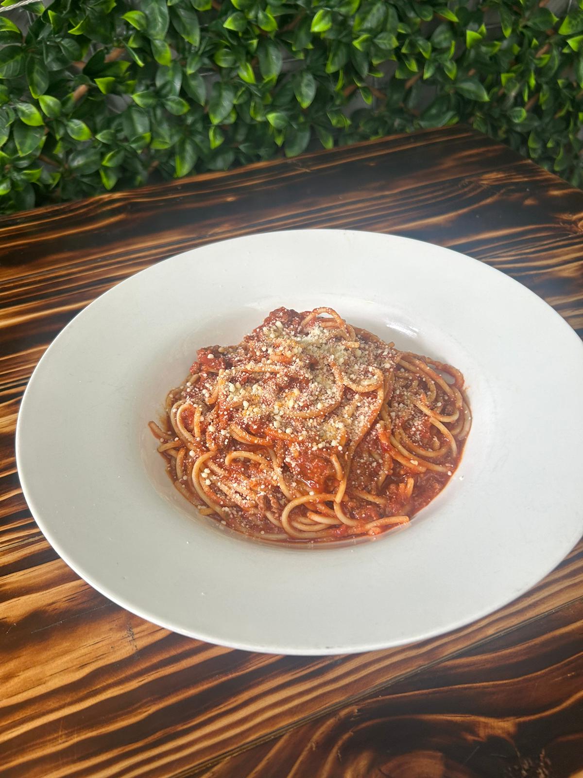 Castello Spaghetti Bolognaise for one